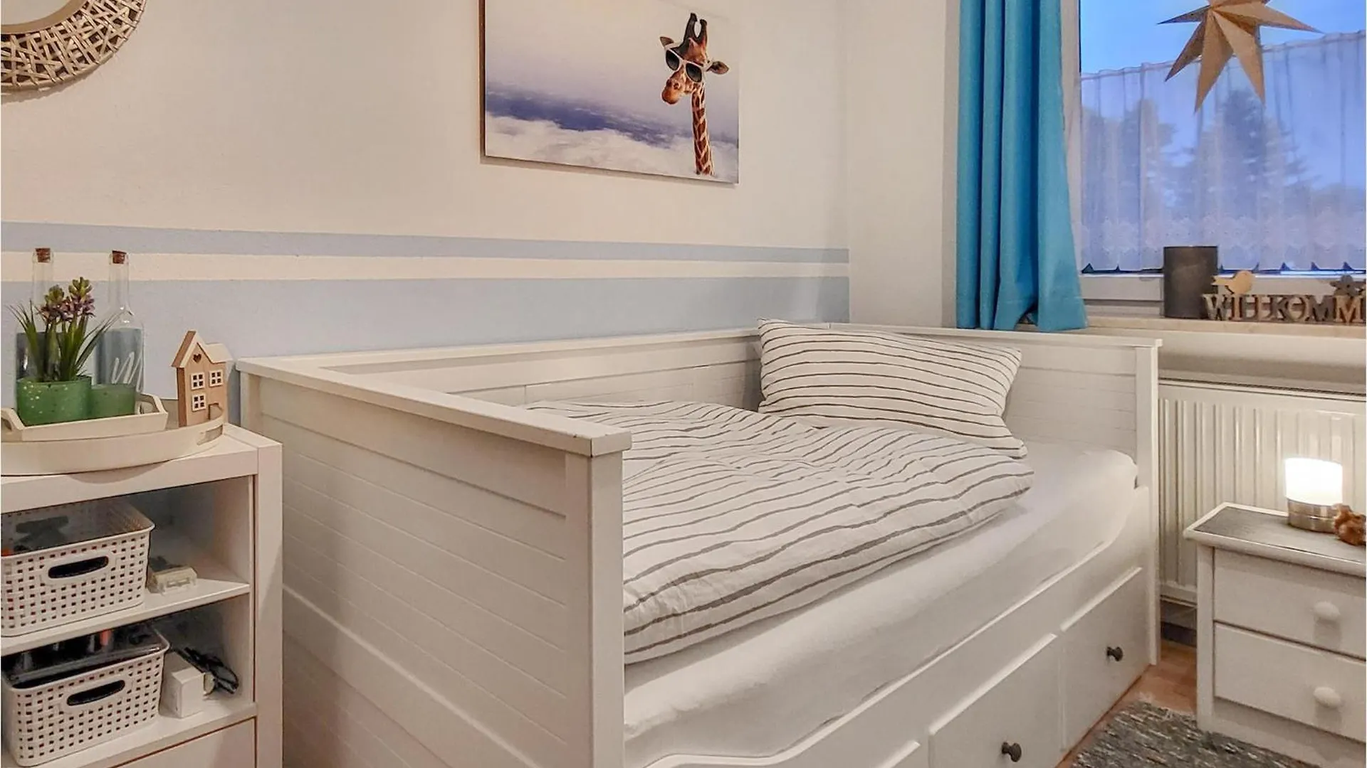 Pet Friendly Apartment In Arrach With Kitchen 0*,